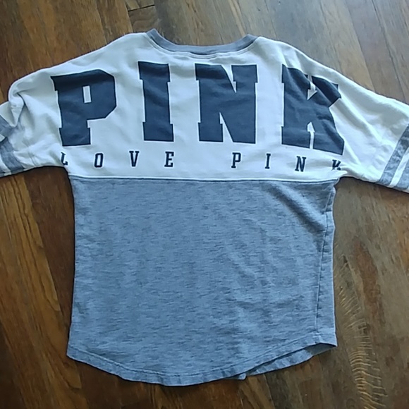 VS Pink Pullover - Picture 4 of 5